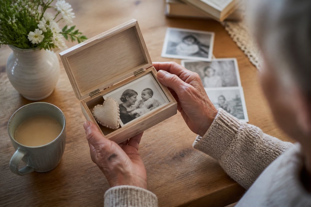 Happyboxx Alternative for Sentimental Gifts: 7 Options
