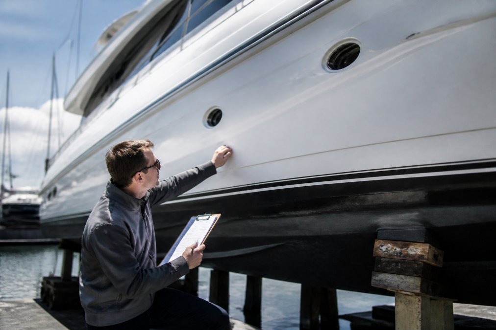 Hiring a Marine Surveyor for Yachts: 2026 How-To Guide