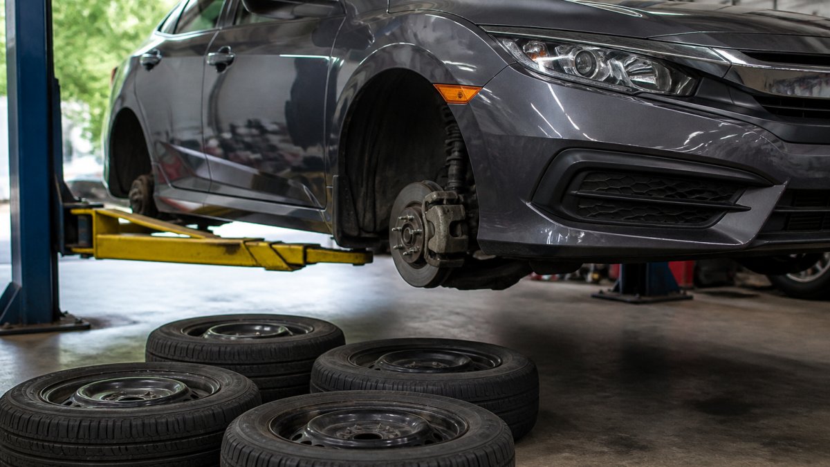 Honda Civic Tire Rotation Schedule: A 2026 Guide