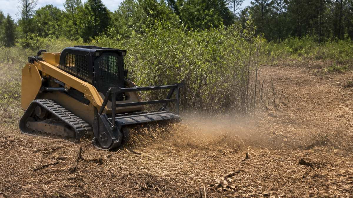 How Many Acres Can a Forestry Mulcher Clear Per Day?