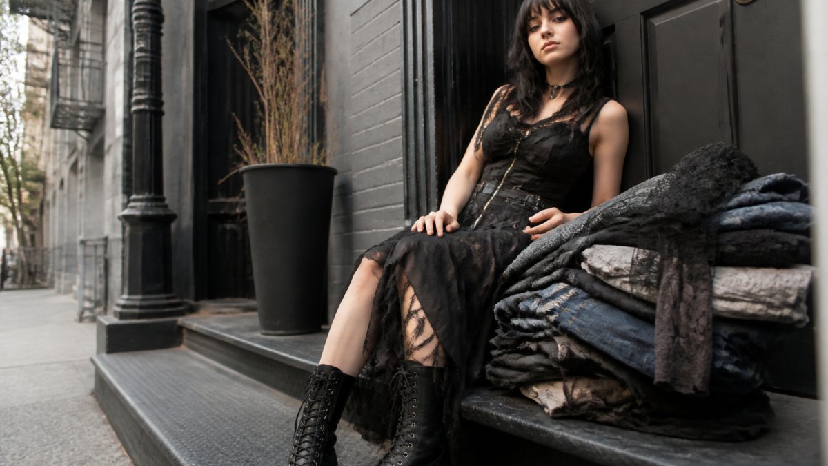 How to Avoid Fast Fashion: A Practical Guide for 2026