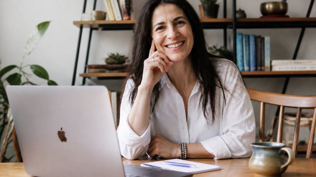 How to Book Virtual Hypnotherapy: A Step-by-Step Guide