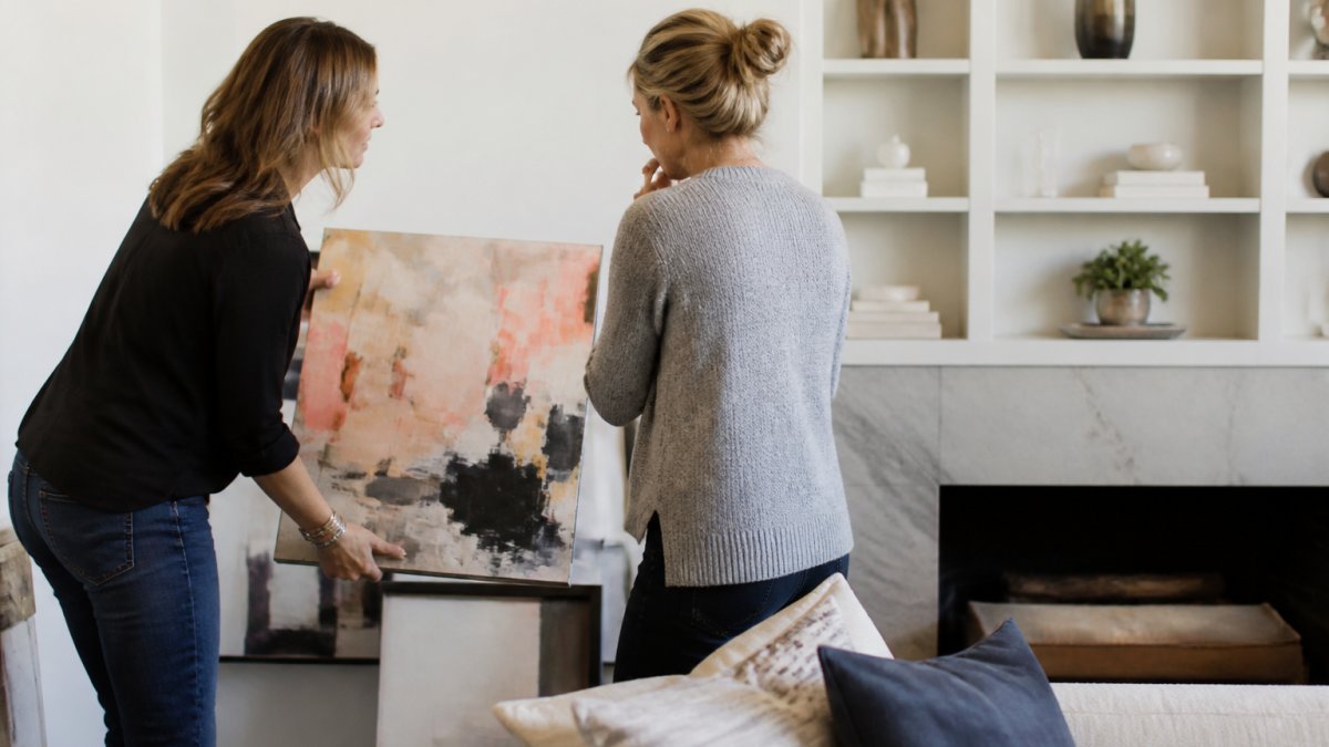 How to Choose Art for Someone Else's Home