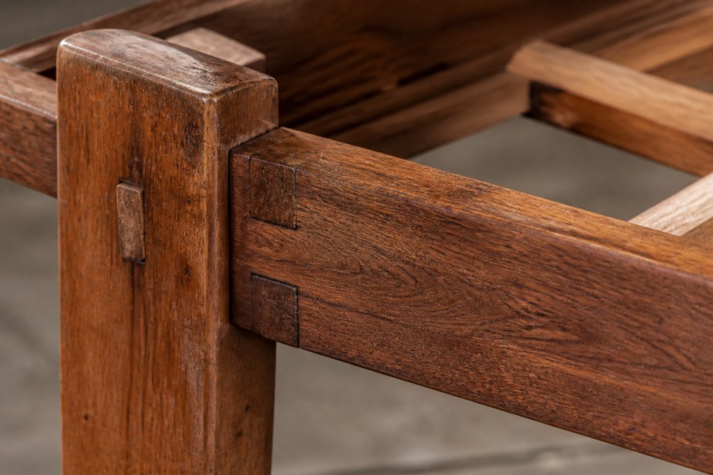 Step-by-step visual guide for timeless furniture pieces