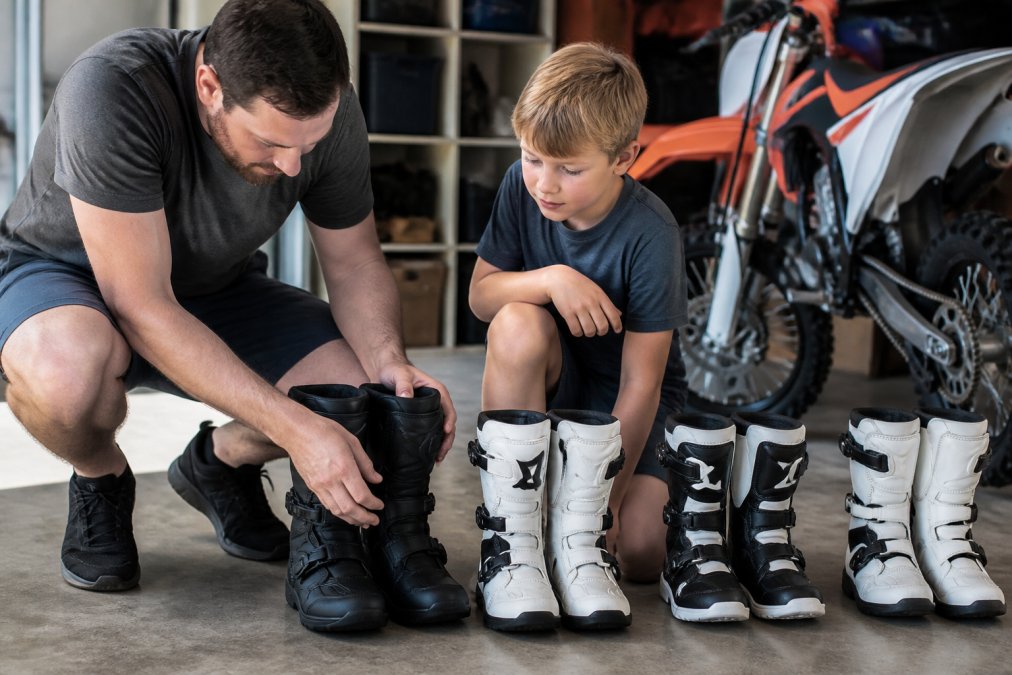 How to Choose Youth Motocross Boots: A Parent's Guide