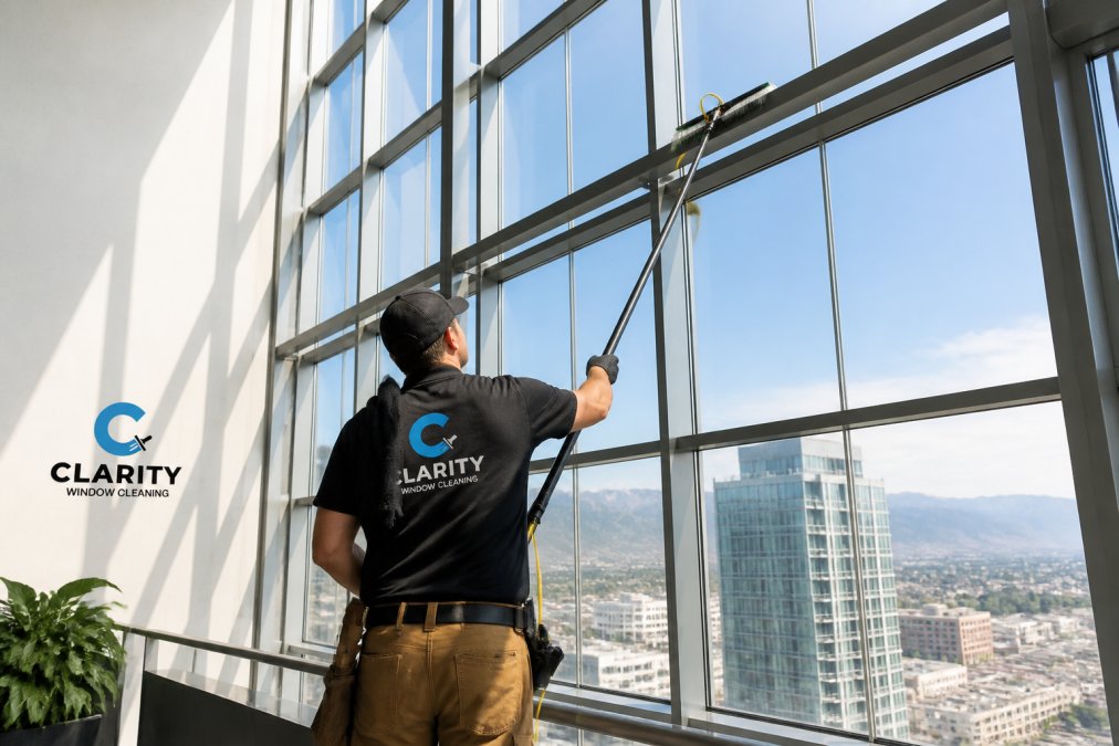 How to Clean Hard-to-Reach Windows Safely: Pro Guide