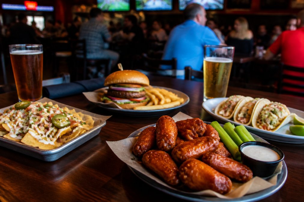 How to Find Good Bar Food: 2026 Guide to Great Bites