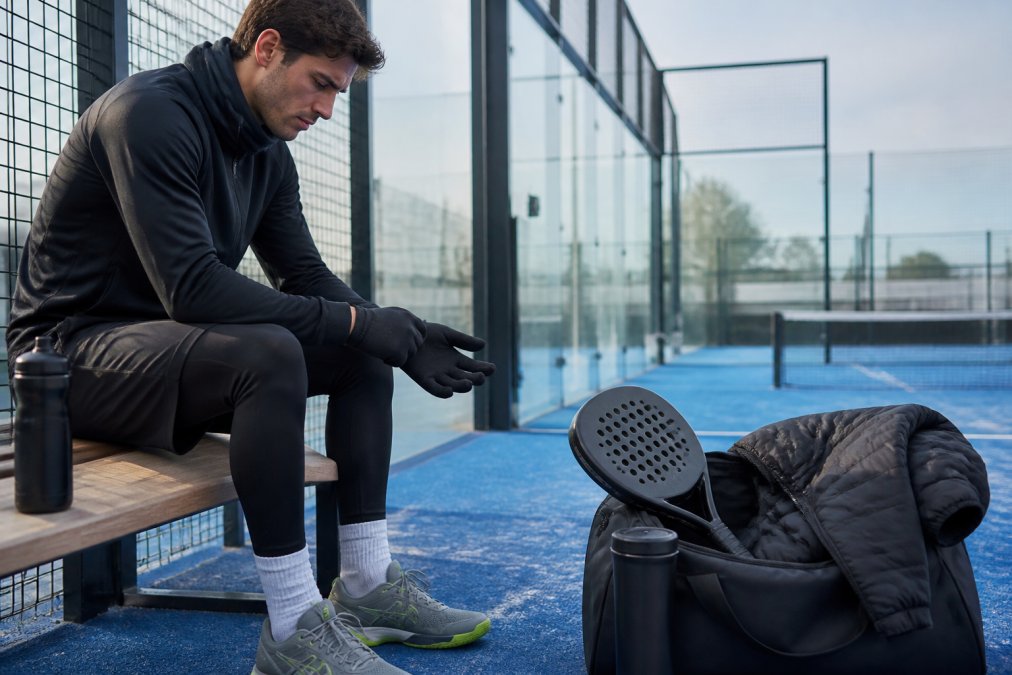 How to Find Padel Court Gear for Cold Weather