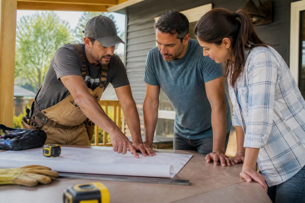 How to Find Reliable Local Contractors: 2026 Guide