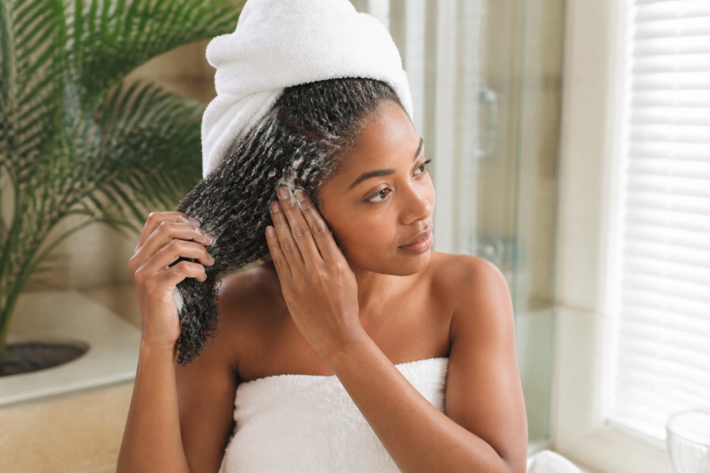 Step-by-step visual guide for Woman for dry brittle hair