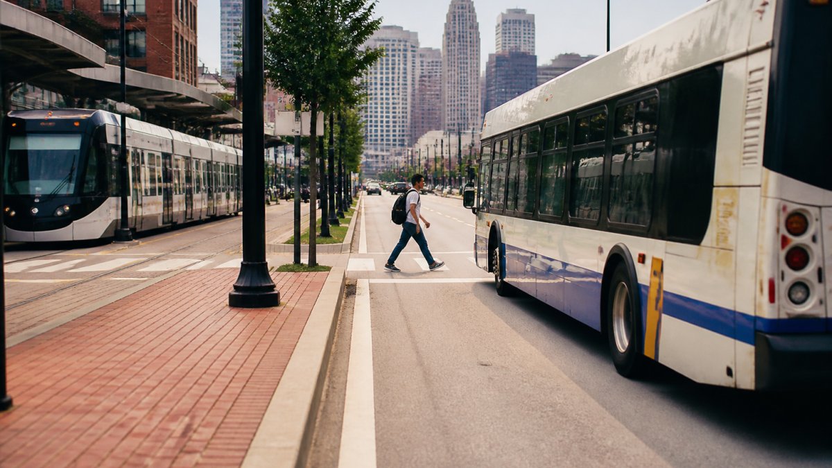 How to Get Around Without Renting a Car: A City Guide