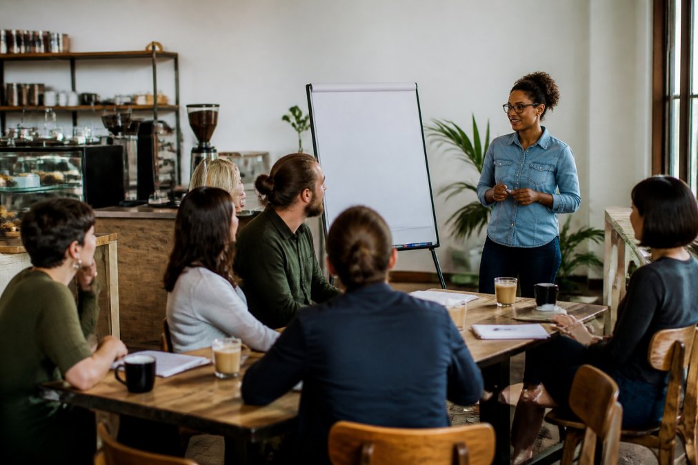 How to Host a Small Workshop in a Coffee Shop: 2026 Guide
