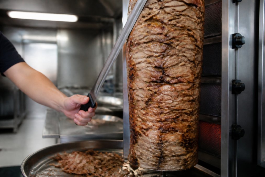 How to Identify Fresh Gyro Meat: A 2026 Guide