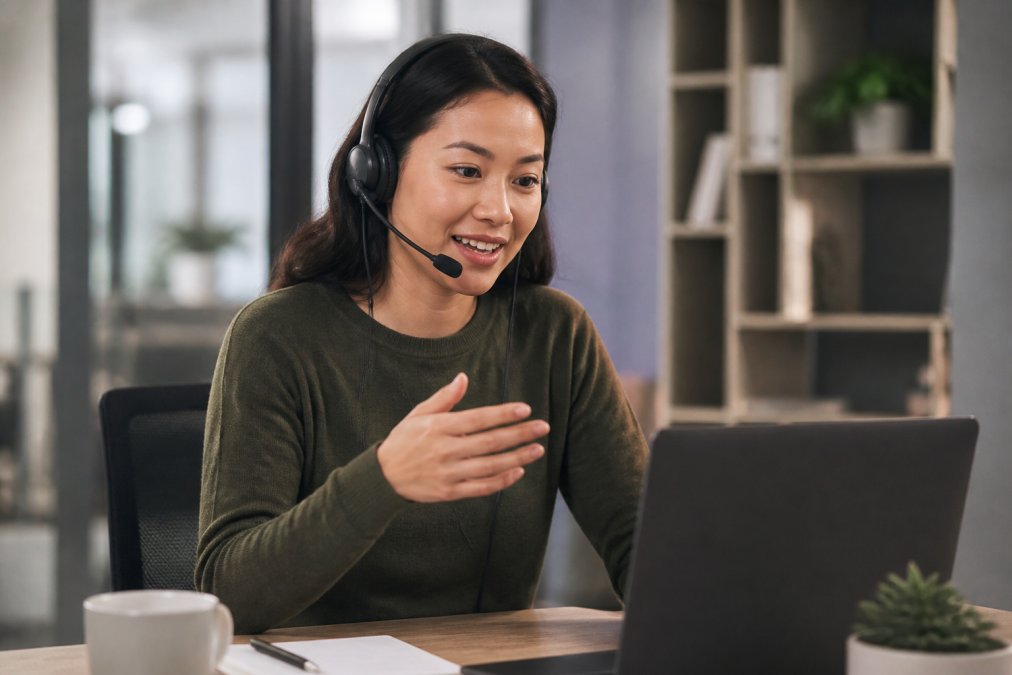 How to Implement AI Voice Agents for Small Business Sales