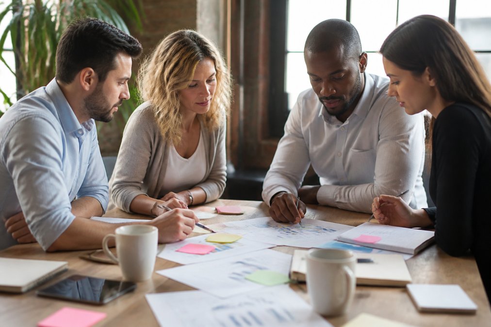 How to Improve Business Growth Strategy: 7 Steps