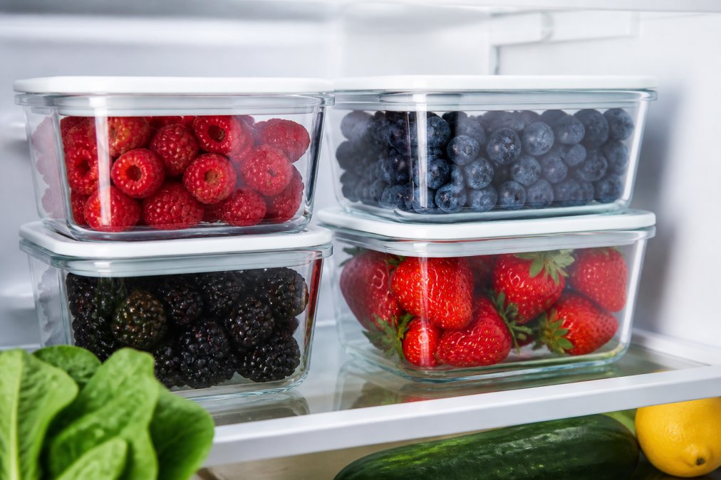 How to Keep Berries Fresh Longer: A 2026 Guide