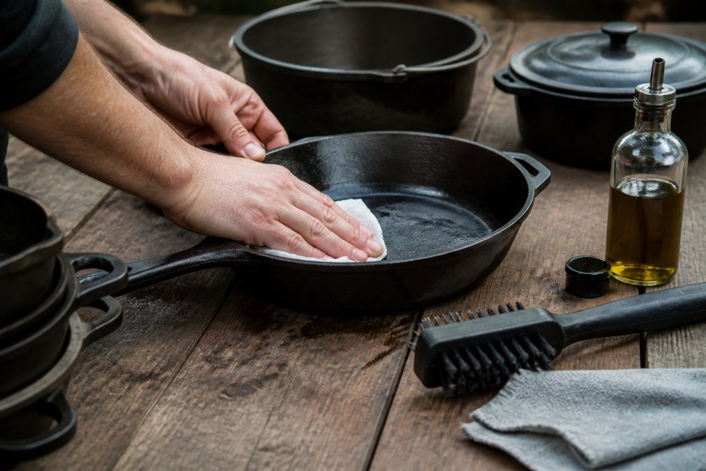 How to Maintain Carbon Steel: Complete Care Guide
