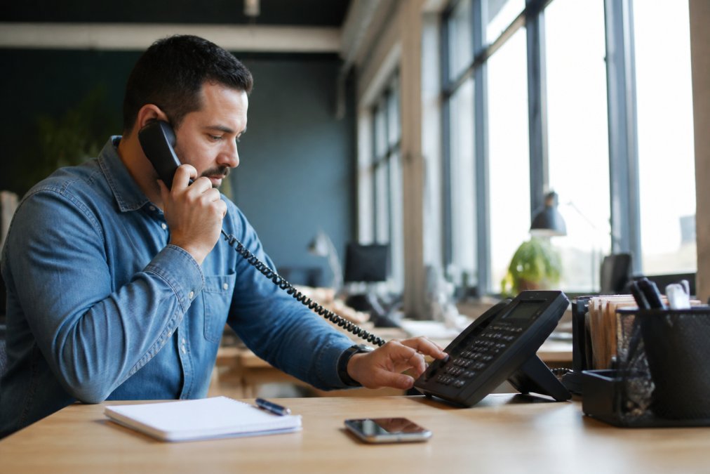 How to Migrate Business Phone Numbers: 2026 Guide