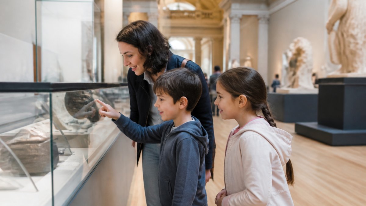 How to Plan a Family Museum Day Downtown: 2026 Guide
