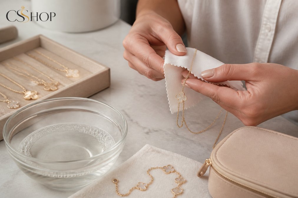 How to Prevent Fashion Jewelry Turning Green