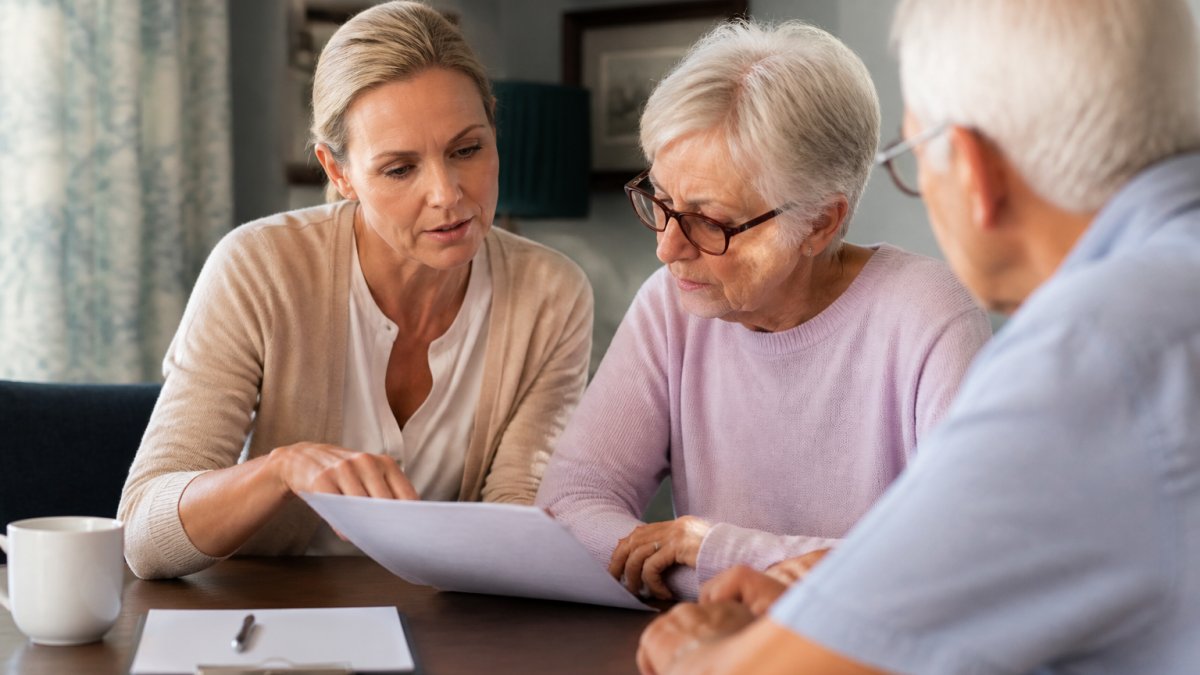 How to Qualify for Medicaid Memory Care Benefits