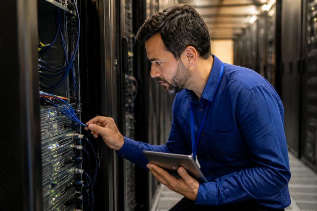 How to Reduce IT Downtime for SMBs: 7 Steps