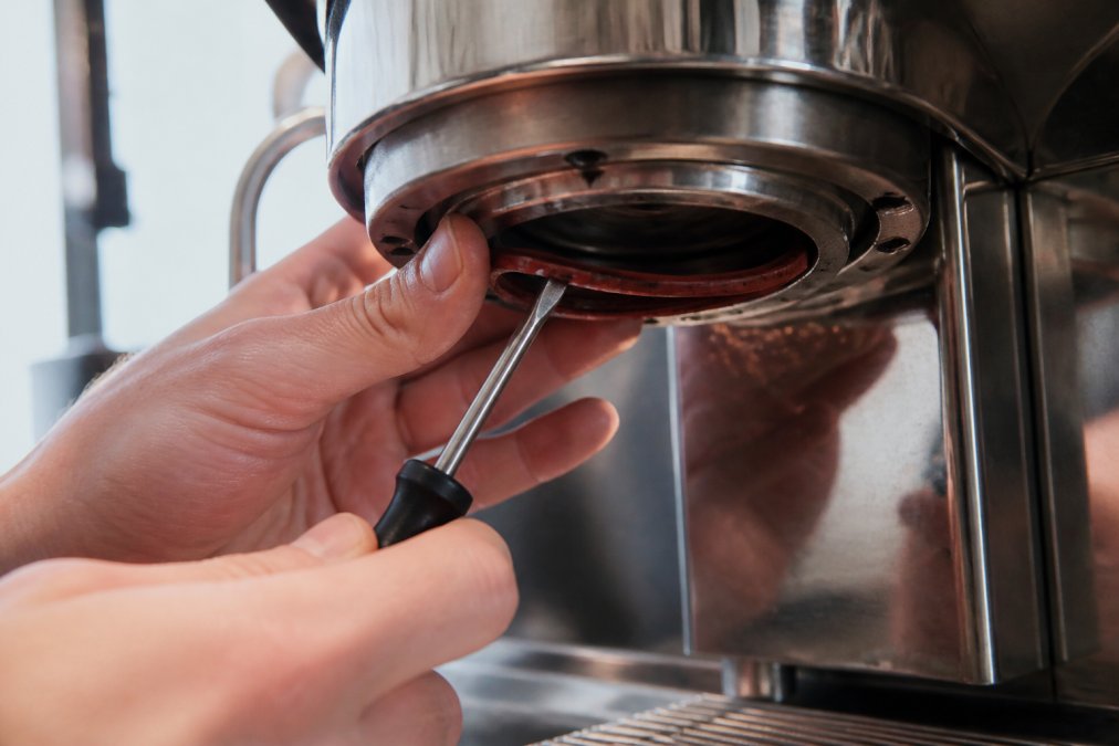 Step-by-step visual guide for replace espresso machine group gasket