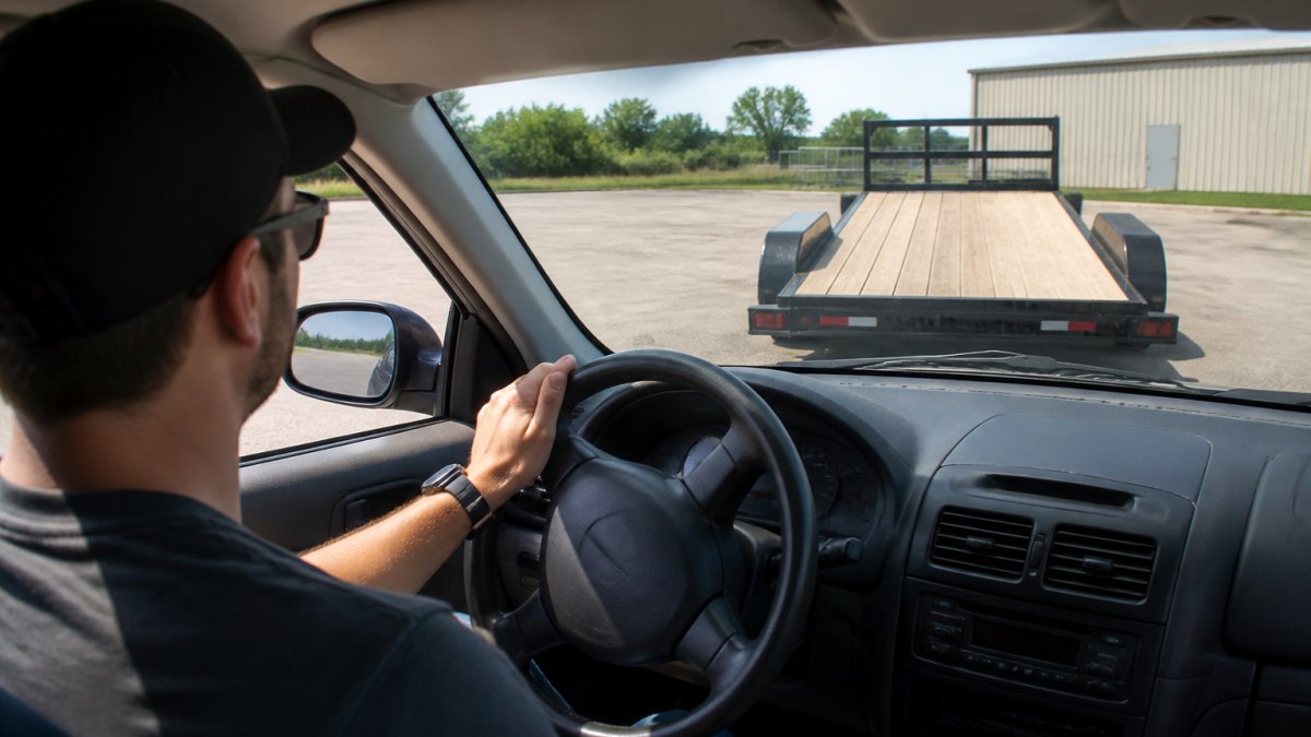 How to Reverse a Trailer With a Car: Step-by-Step Guide