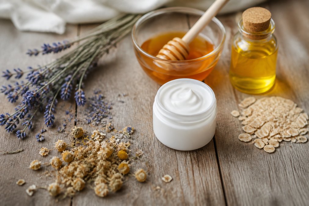 How to Soothe Sensitive Skin Naturally