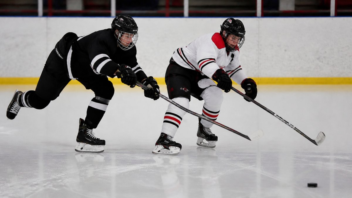 How to Stop Chasing the Puck in Hockey