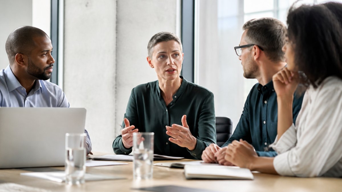 How to Transition Into CX Leadership: A Career Guide