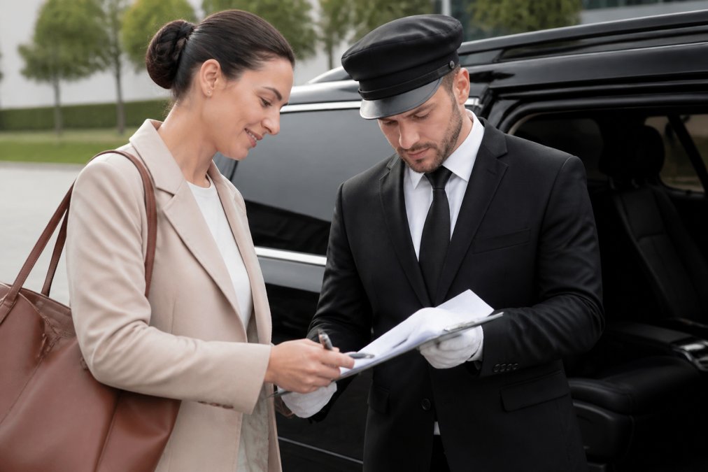 How to Verify Professional Limo Drivers