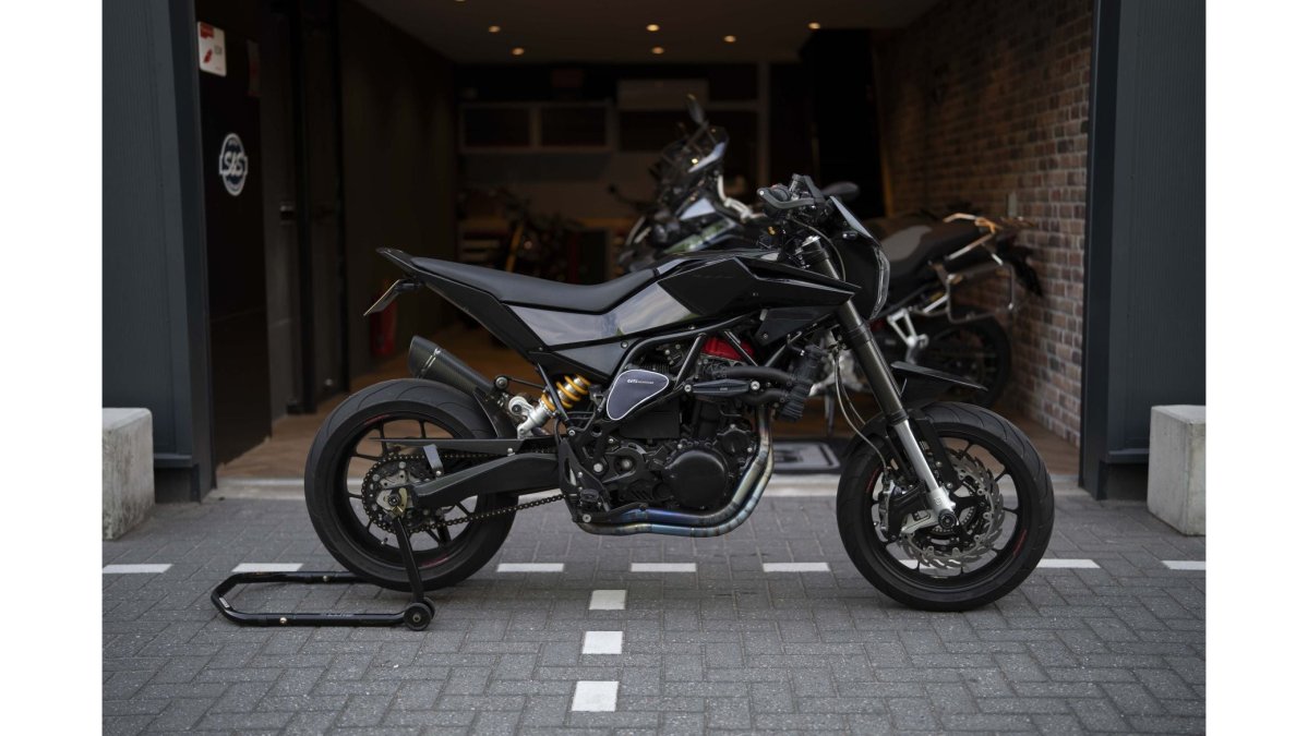 Husqvarna NUDA | Zeldzaam | SC-project uitlaat | Ohlins vering |