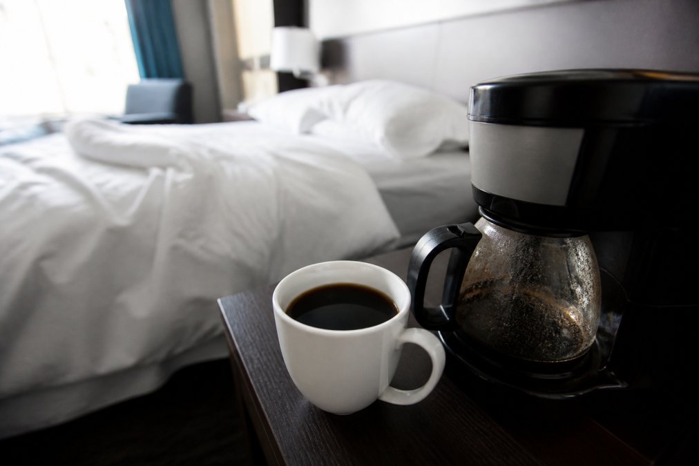 Hvorfor smager hotelkaffe dårligt – 6 faktorer