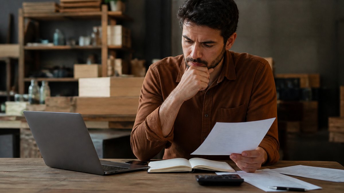 Improving Cash Flow for Small Business: 2026 Guide
