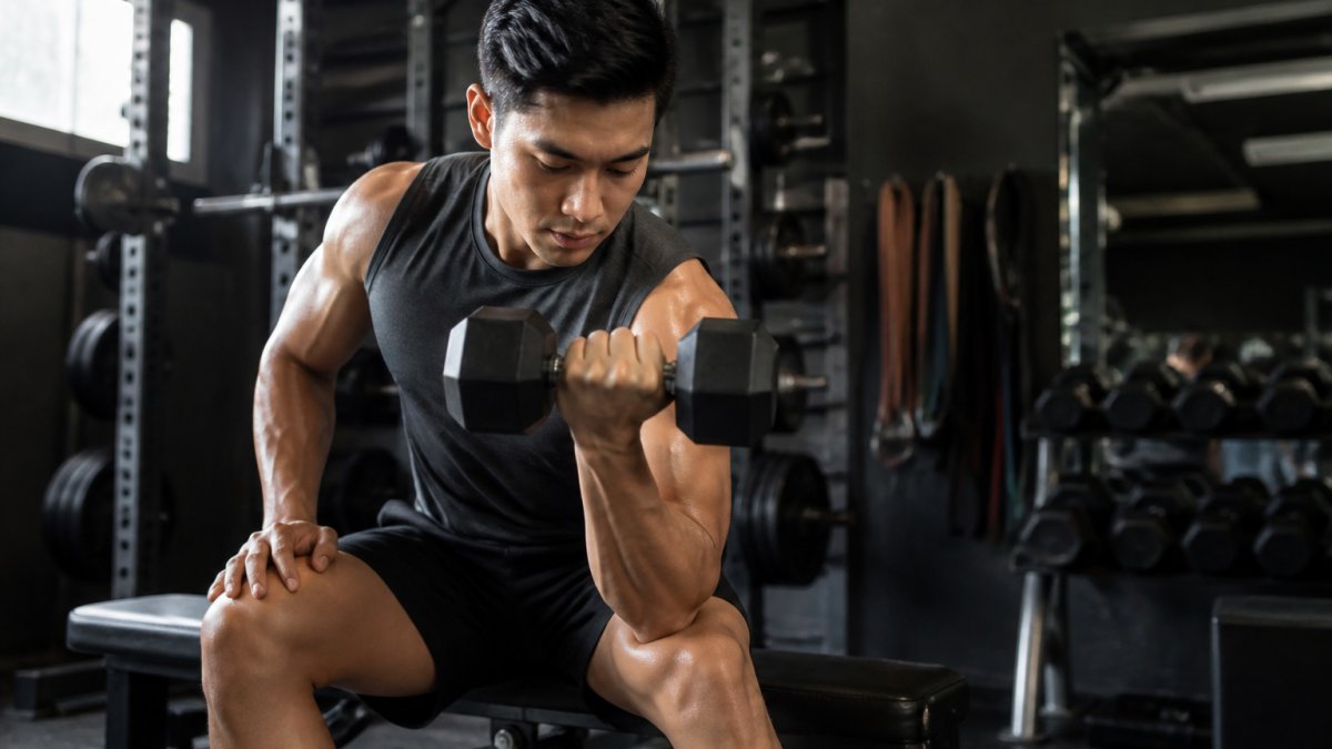 Increase Strength Without Bulking: A 2026 Guide
