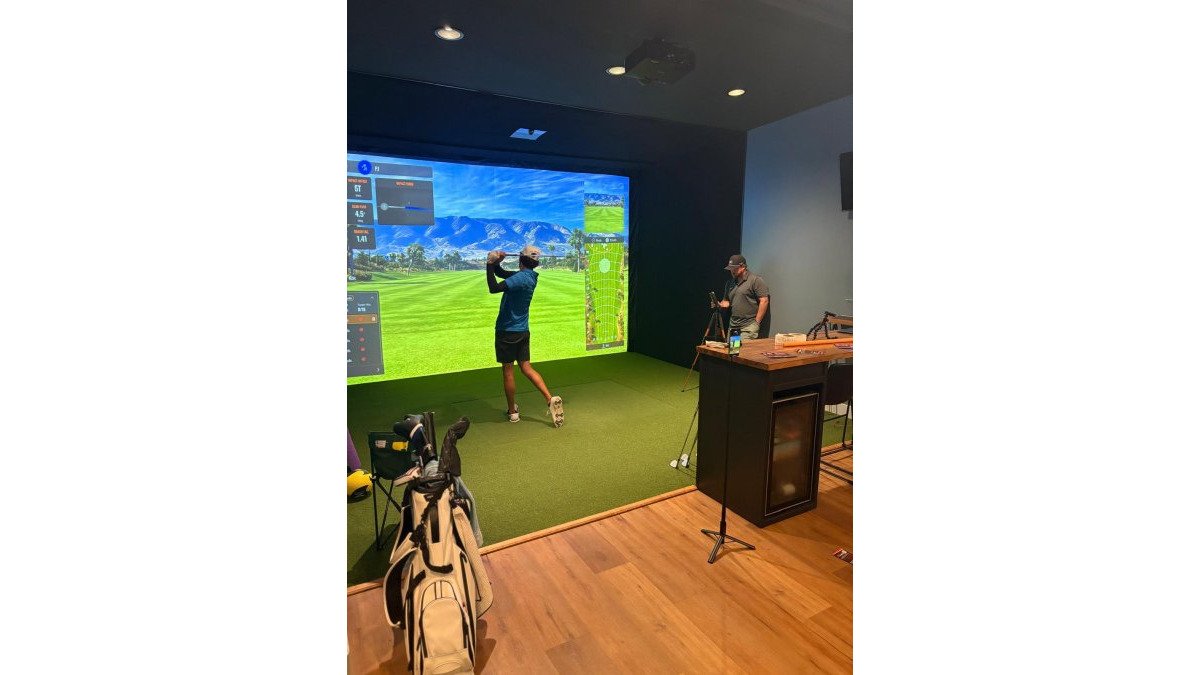 Book an Indoor Golf Simulator Session: 2026 How-To Guide