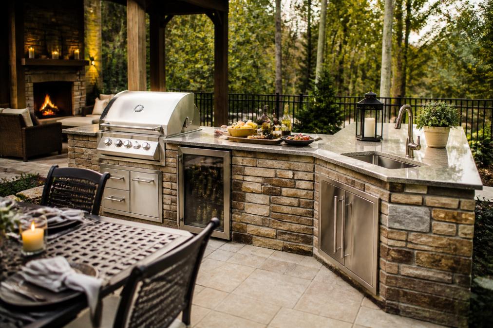 Is an Outdoor Kitchen Worth the Cost? A 2026 Review
