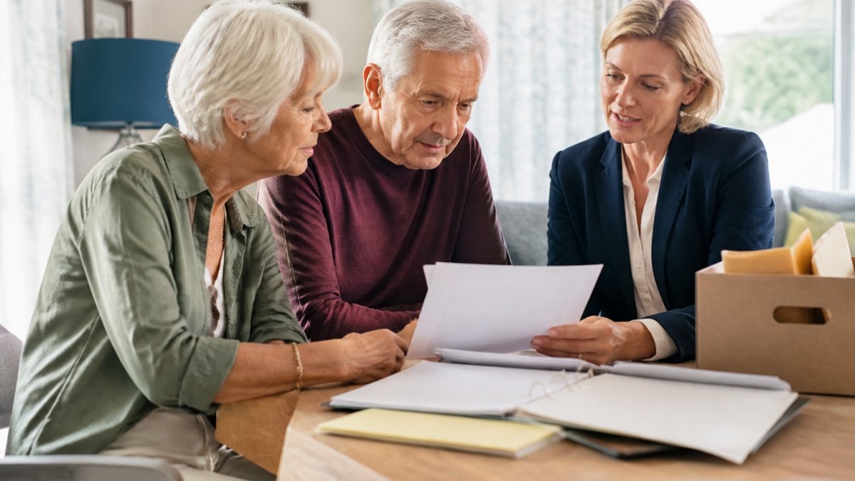 Is Hiring an Estate Transition Consultant Worth It?