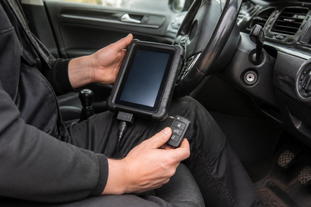 Is Mobile Car Key Programming Worth It?