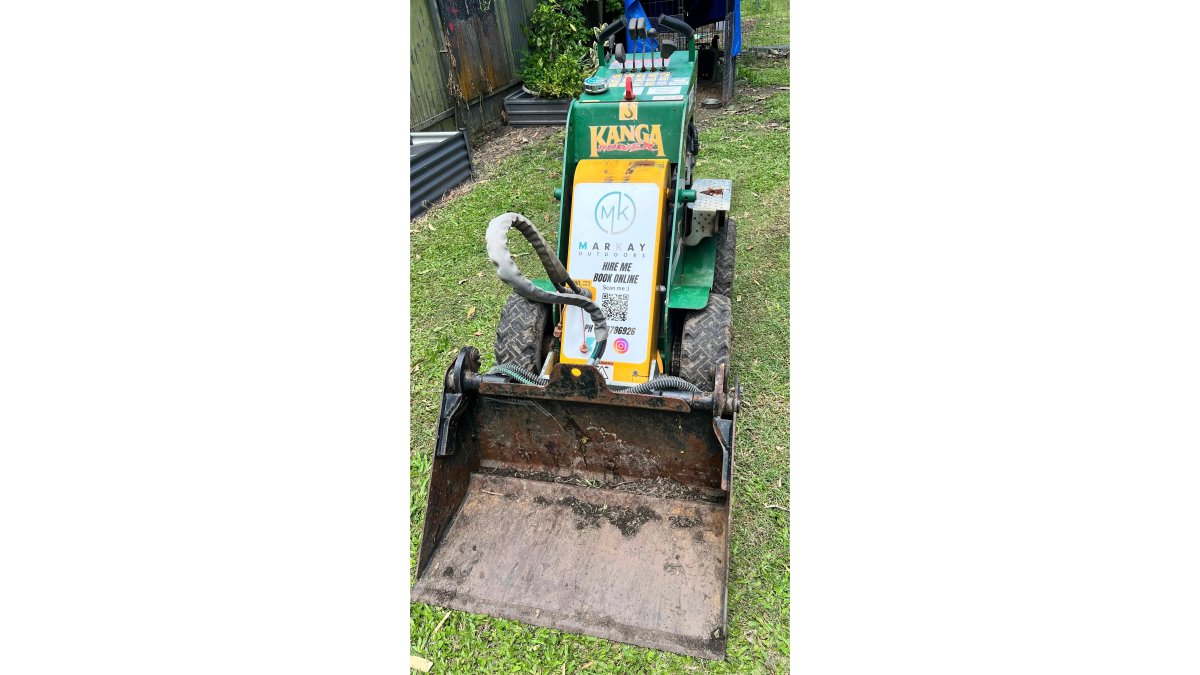 KK216 Kanga Kid Mini Loader Hire Mackay | MarKay Outdoors