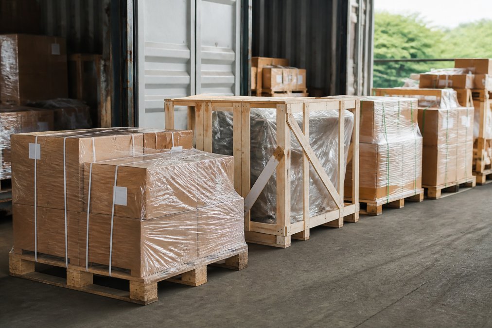 LCL Shipping Rates for Small Cargo: 2026 Guide