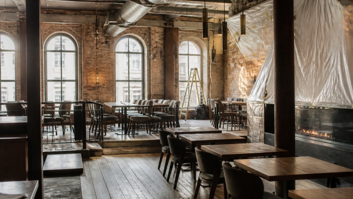 Listed Building Commercial Refurbishment Rules: A 2026 Guide