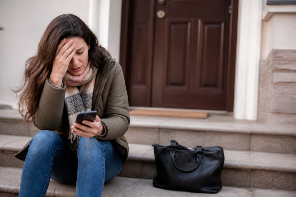 Locked Out of House? What to Do Right Now in 2026