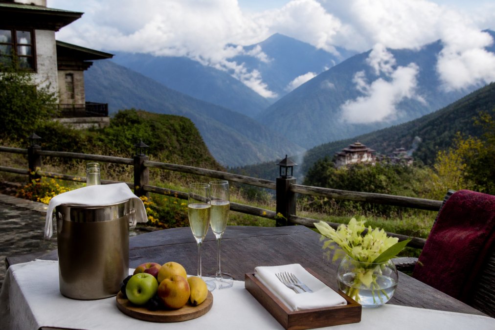 Luxury Honeymoon Packages in Bhutan: 2026 Guide