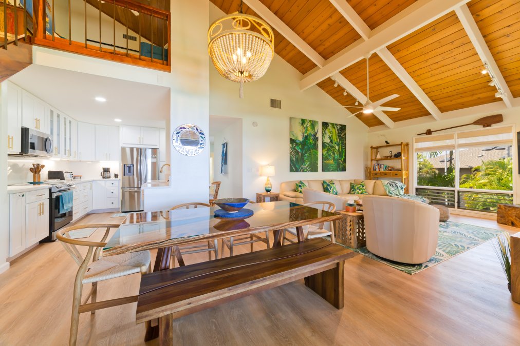 Luxury Rental vs Hotel Kona: Which Is Worth It?