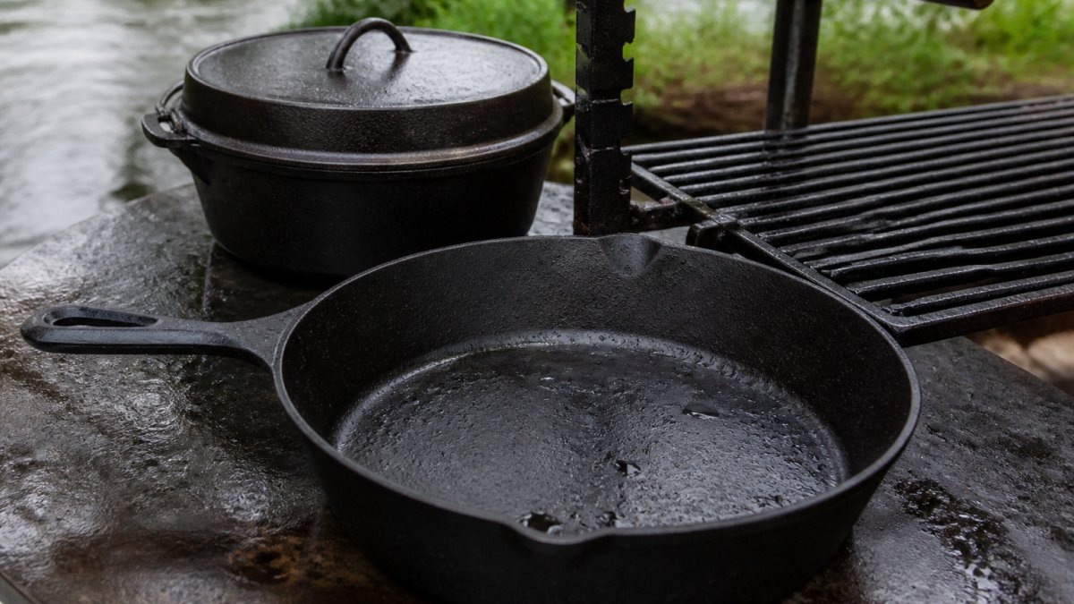 Maintaining Cast Iron Gear in Humid Conditions