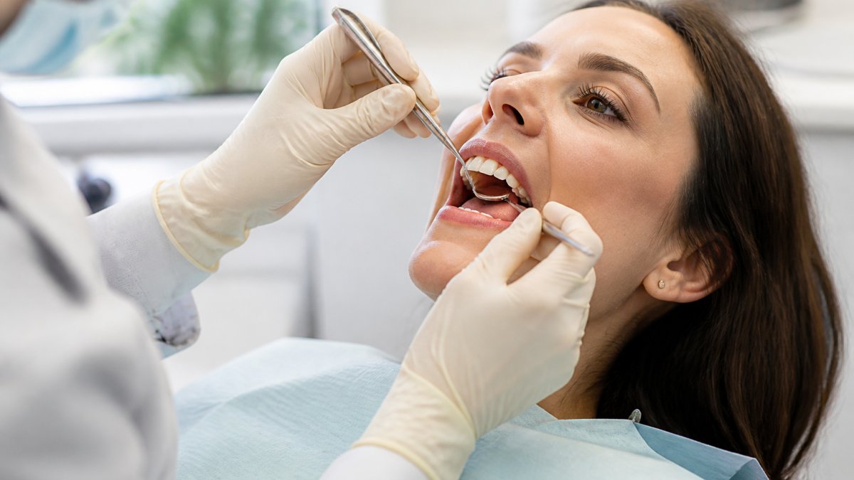 Manage Gum Recession Before Veneers: 2026 Guide