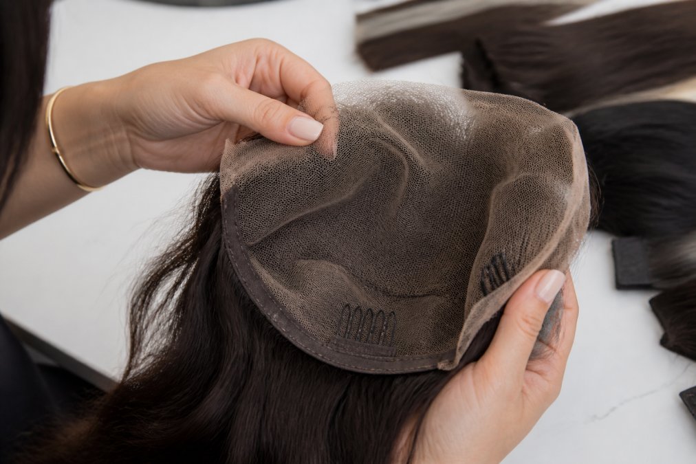 Diagram detailing monofilament and lace front construction for custom human hair wigs to ensure scalp comfort.