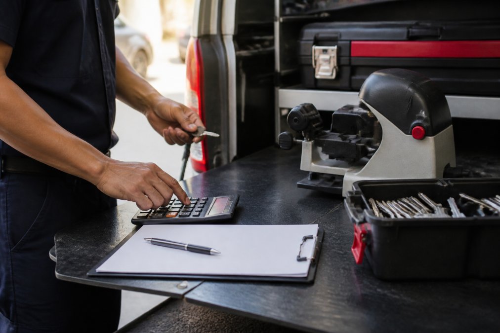 Mobile Locksmith Costs: Average Prices in 2026
